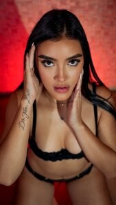 Good night my loves 👅🍒😘 de _mia_rossi Foto 3