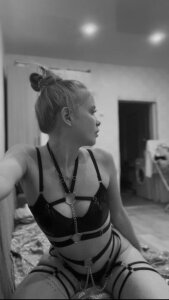 shinyluna1 Public Pic