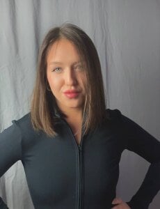 Love me different od CindySparkl  2 snímek