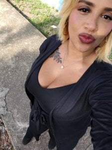 NahiKitty Public Pic 3