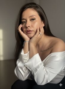 aimee_fordd 💋 Come closer... I want you to feel every word, every look, as if they were caresses 🌃🌻👑 사진 2