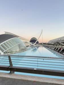 gianushi Gia en Europa Εικόνα 2