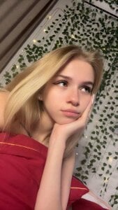 Public de Cute_Student  Imagens