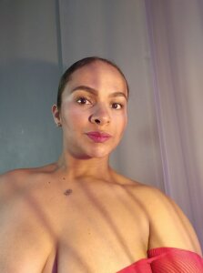 DinalarsonXXX KNOW ME ❤️ Billede