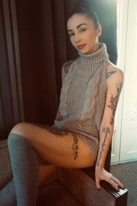 LunaXmilo Public Pic