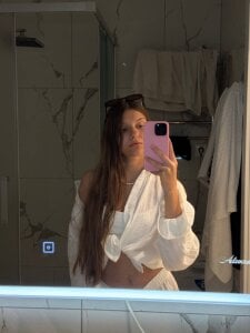 LILITH_HERE Public . fénykép