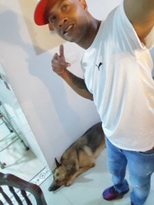 Deto de Perropa  2 photos