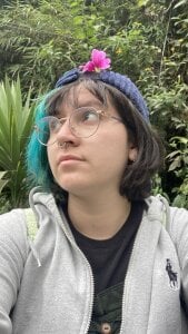 Froggyinthebox: Public ( 3 фото)