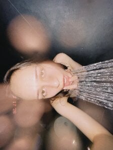 Eva_kinkystudent 🛁 Pic 3