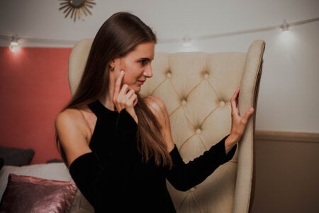 BellaBianco Public Pic 6