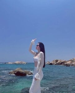 Moon_20z Public Photo
