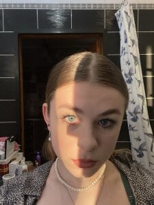 elisabatbact meow meow meow Pic