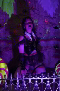 IamBunny_f_w happy halloween Pic 3