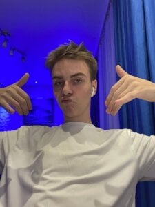 MarcusLargus Public Pic 5