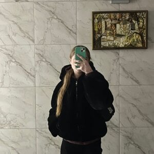 JesicaMortensen Public Pic