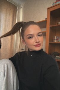 SolLocy The Face that You want to see Gambar 3