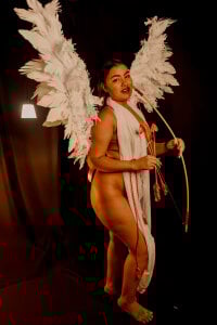 CamilaThaylorStraight to the heart. No warning. Bild 5