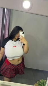 tati_reyess Public Pic 3