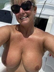 tastycupcake69のPublicの 2枚の写真