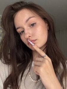 Golden__Whisper Public Gambar 5