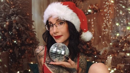 GoddessVespera Christmas is coming soon! With Best wishes from Vespera Fotka