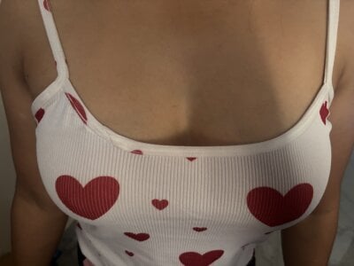 Hot_Bhavi_ Public slika 5