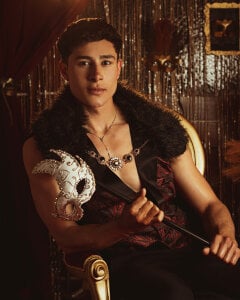 AustinJones_ I don't promise a fairy tale, but I do promise an unforgettable night 🥂💋 사진 3