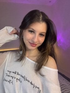 LouiseChavez soft but strong ☁️ Εικόνα 3