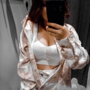 Zdjęcia Elunaa Public: 