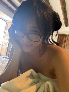 Girlfriend material 💘 de GinebraBrown  2 photos