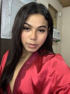 Poppy25_asianhappy Public Pic 2