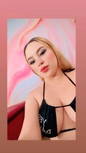 Sex_couple_destruction Public Pic 6