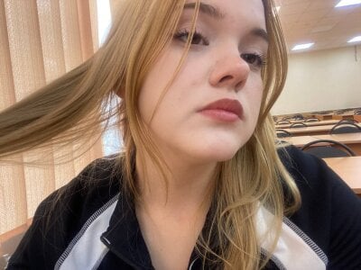 TomasaTroutner Public Pic 2