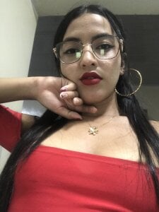 evelyn_horny_ 🦋 Pic 2