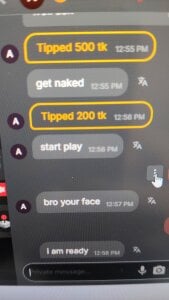 Dever_Bhabhi_ Public Pic 4