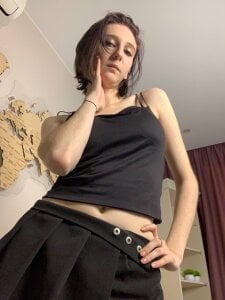 MarissaBeutnagel Sexy Ashley Gambar 6