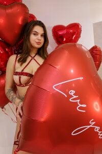 HugeBoobsKiWill you be my Valentine? ❤️图片 2