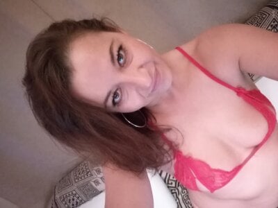 NaughtyKitten38 NaughtyKItten Pic 3