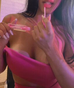 elathaiss 🖤 Pic 2