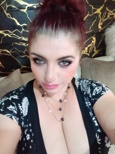 Nayelilove Public Pic 2