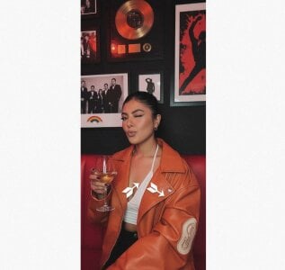 Tiina🧡😊 de ValeNiitaLuv  Imagens