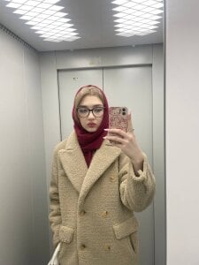 AveryBerkson How do you like my outfit?  2. fénykép