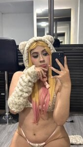 Ariablakee Do u like this one? Pic 2