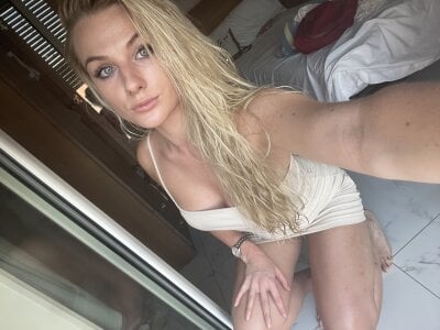 HotGermanGirl97 Public Εικόνα 5