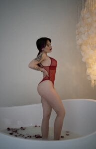 Wet__Bunny Lady in red Pic 7