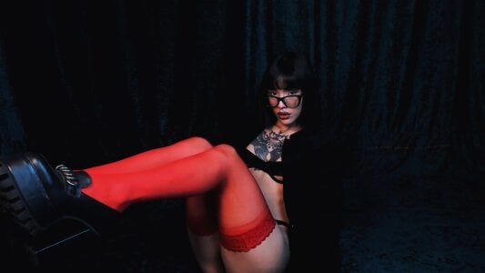 Naia-Nore Midnight Muse 🥀 Pic 2