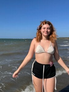 Ania_jones the beach and me Hình 4