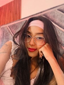 LunaVelour13 Public  4টি ছবি