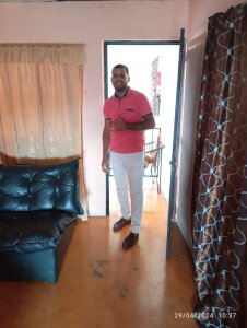 Public de RealMachoLive  2 Imagens