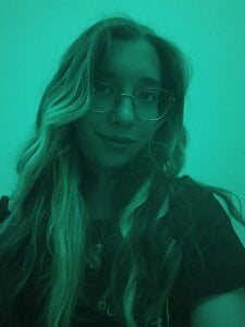 KarlyFees's XXX Nude Photo 4